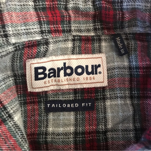 Barbour Checked Buttoned Shirt Tailored Fit - Picture 4 of 8